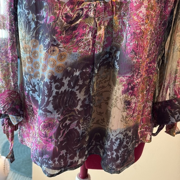 Coldwater Creek  silk blouse sheer sleeves  V-neck/buttons  pink blue sage NWT - Picture 7 of 15